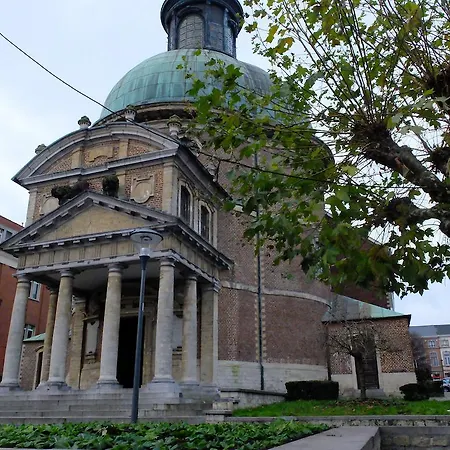 Appartamento Au Bout Du Jardin